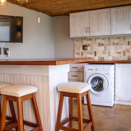 Whale Huys Luxury Oceanfront Eco Villa Gansbaai Luaran gambar