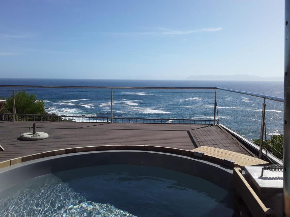 Whale Huys Luxury Oceanfront Eco Villa Gansbaai Luaran gambar