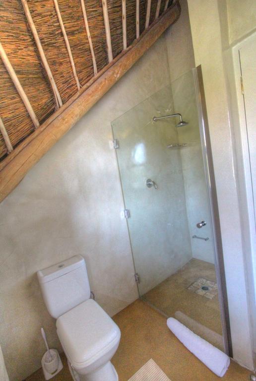 Whale Huys Luxury Oceanfront Eco Villa Gansbaai Bilik gambar