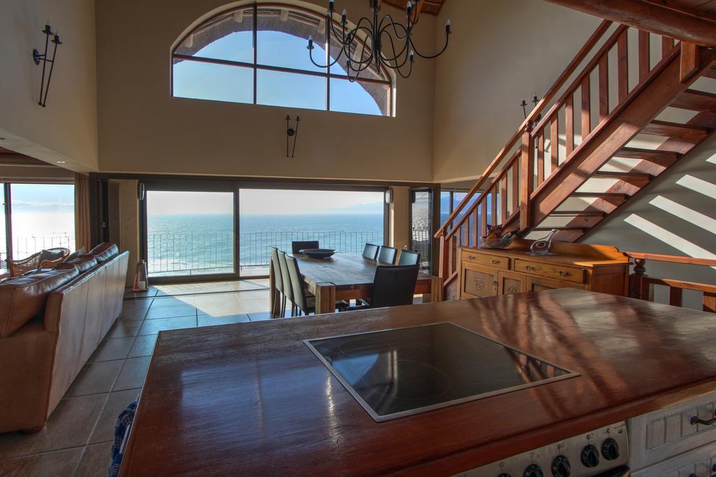 Whale Huys Luxury Oceanfront Eco Villa Gansbaai Bilik gambar