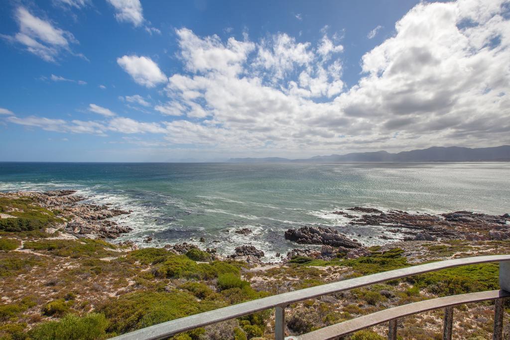 Whale Huys Luxury Oceanfront Eco Villa Gansbaai Luaran gambar