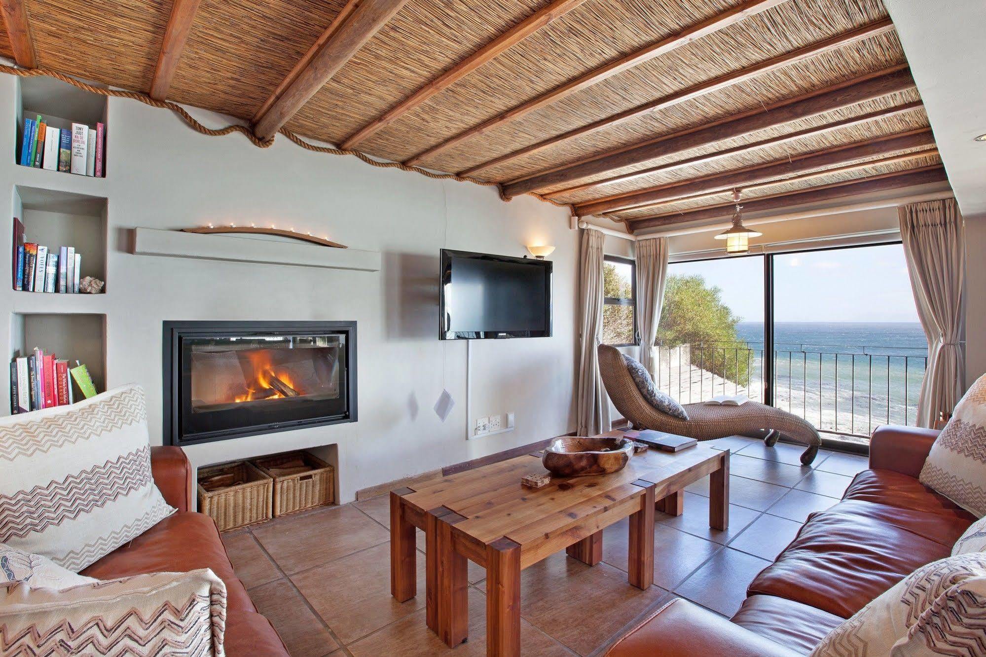Whale Huys Luxury Oceanfront Eco Villa Gansbaai Luaran gambar